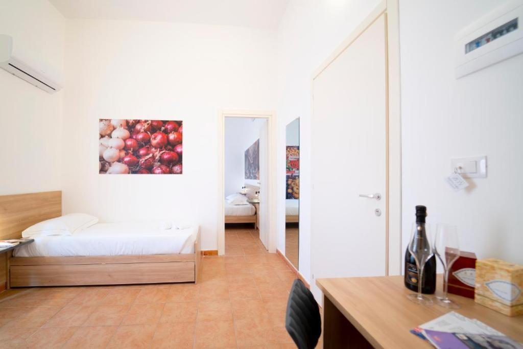 Ballaro' Hotel - Budget Room Palermo Exterior foto